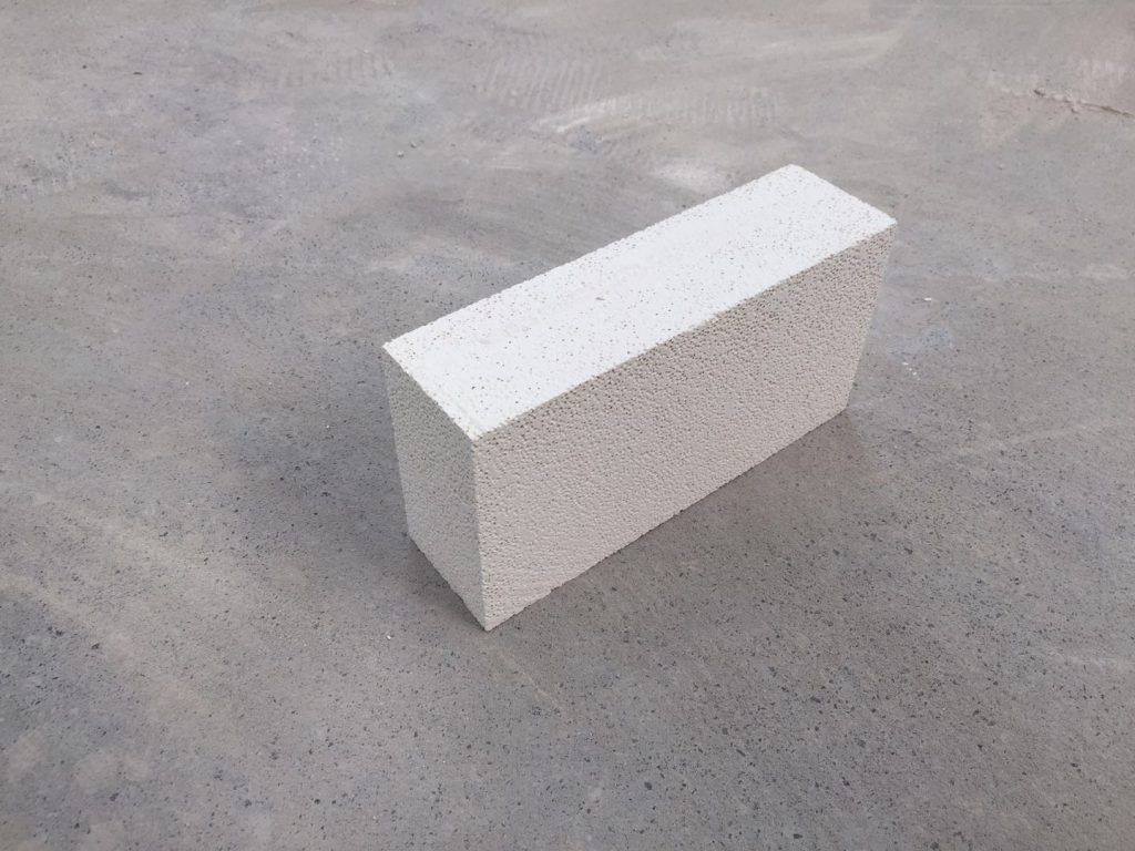 河南莫來石保溫磚_河南莫來石公司_鄭州平順耐材 莫來石保溫磚_莫來石磚價格_莫來石聚氫保溫磚